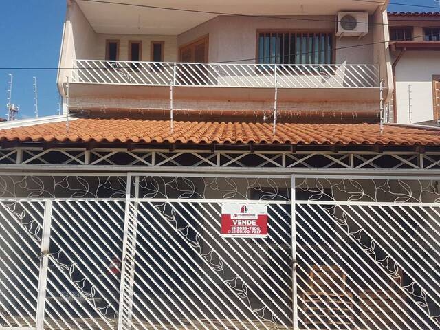 Sobrado para Venda em Sorocaba - 2