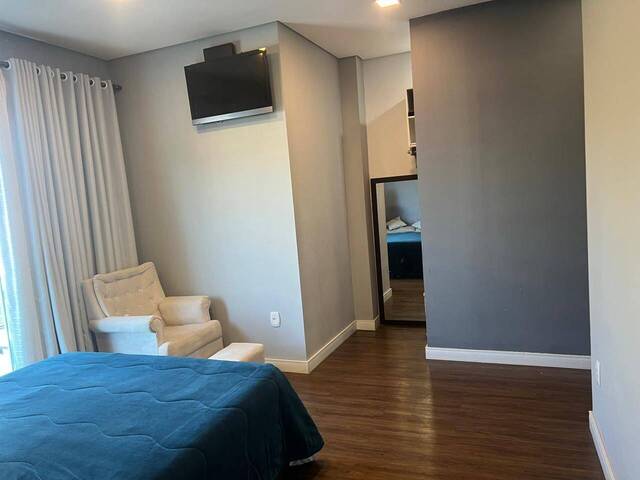 Sobrado para Venda em Sorocaba - 5