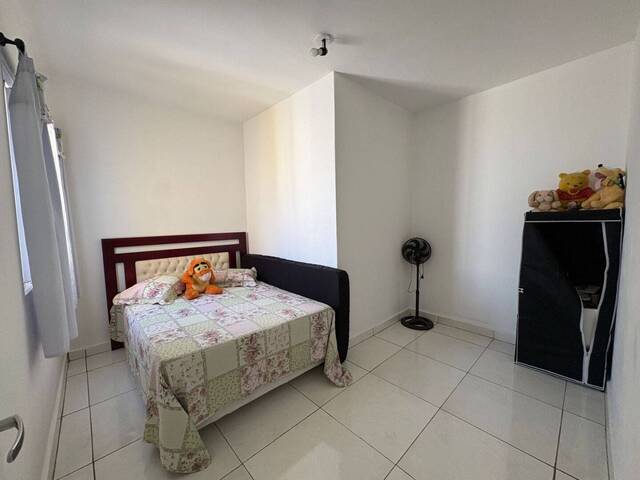 Sobrado para Venda em Sorocaba - 2