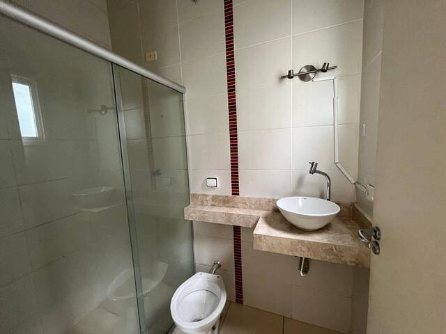 Sobrado para Venda em Sorocaba - 4