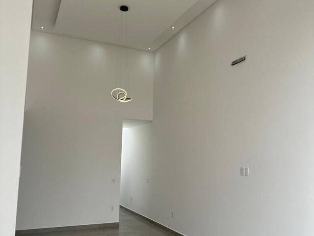 Casa para Venda em Sorocaba - 2