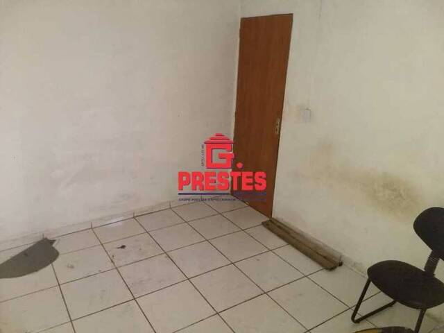 Sobrado para Venda em Sorocaba - 2