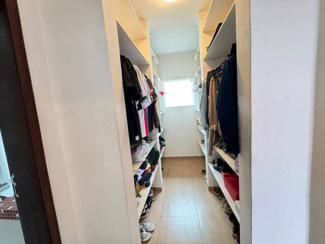 Sobrado para Venda em Sorocaba - 4