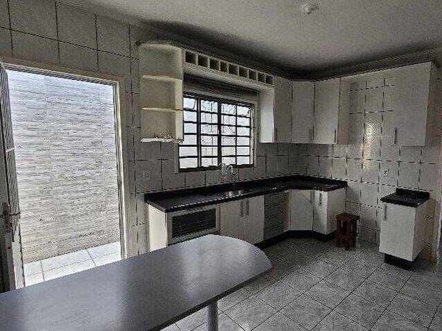 Casa para Venda em Sorocaba - 2