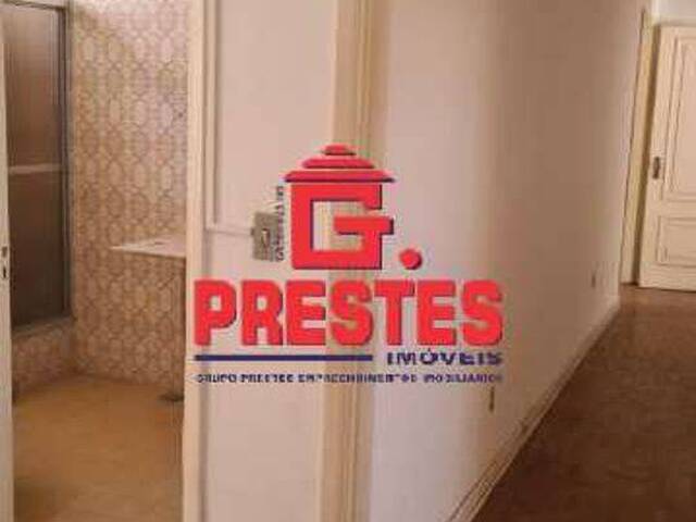 Casa para Venda em Sorocaba - 2