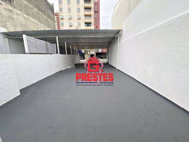 Salão Comercial para Venda em Sorocaba - 2