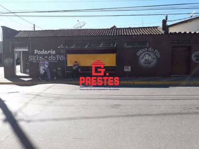 Venda em Campo Largo - Salto de Pirapora