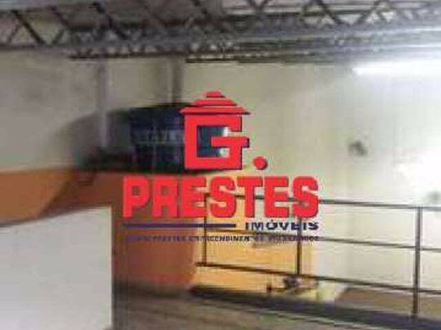 Salão Comercial para Venda em Sorocaba - 2