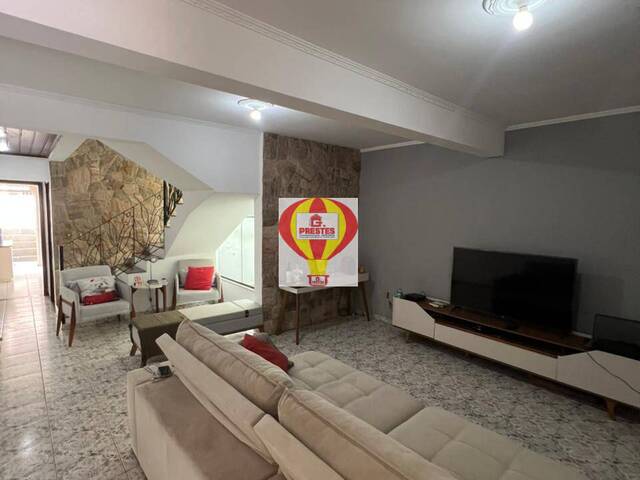 Sobrado para Venda em Sorocaba - 2