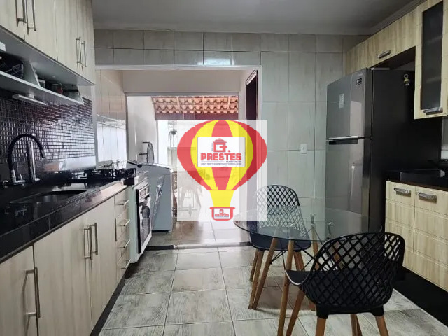 Sobrado para Venda em Sorocaba - 2