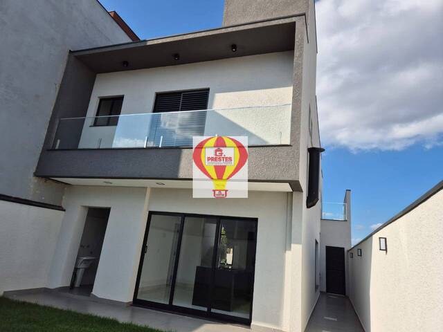 Sobrado para Venda em Sorocaba - 2