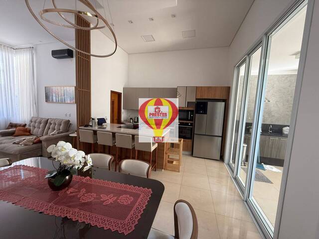 Casa em condomínio para Venda em Votorantim - 3