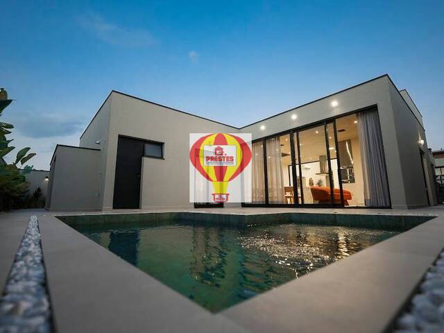 #8004 - Casa para Venda em Votorantim - SP - 1