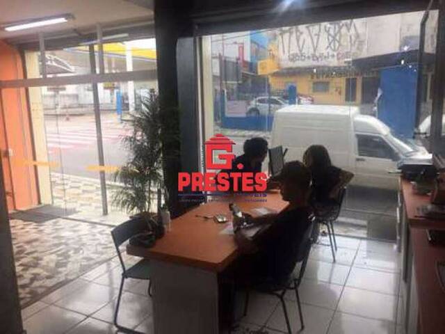 Ponto Comercial para Venda em Sorocaba - 2