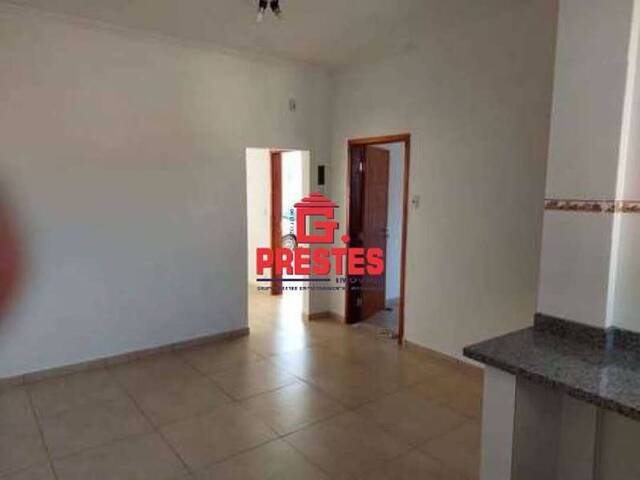 Casa para Venda em Sorocaba - 2