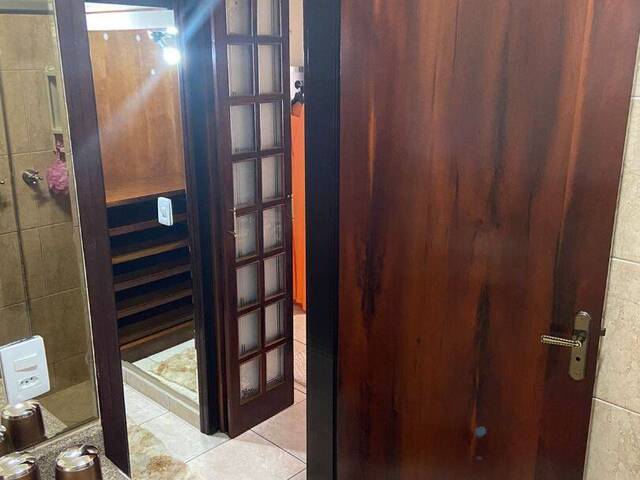 Sobrado para Venda em Sorocaba - 2