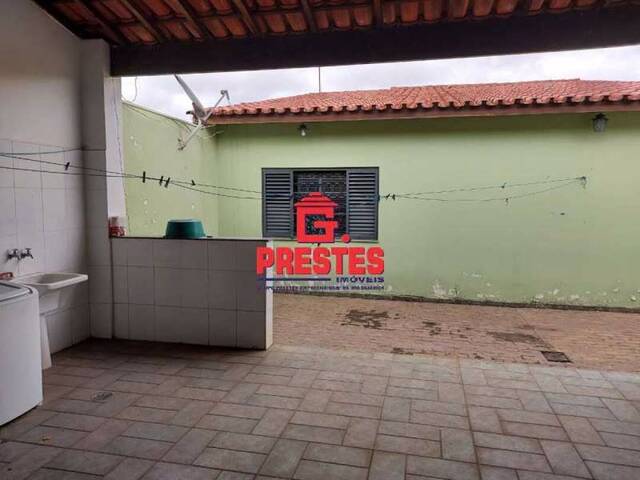 Casa para Venda em Sorocaba - 2