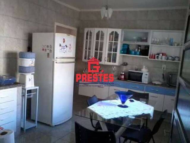 Casa para Venda em Sorocaba - 2
