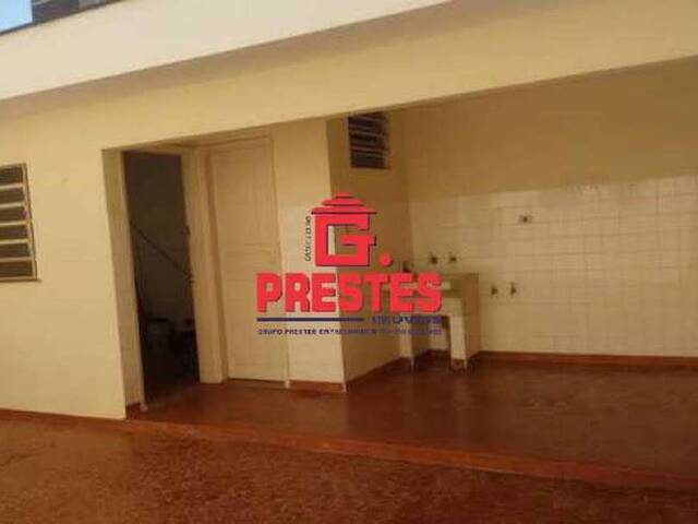Casa para Venda em Sorocaba - 2