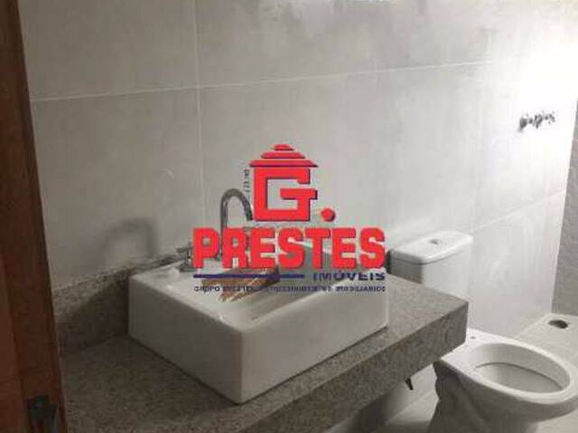 Casa para Venda em Sorocaba - 2