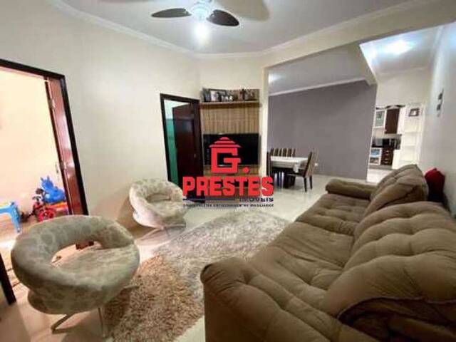 Casa para Venda em Sorocaba - 2