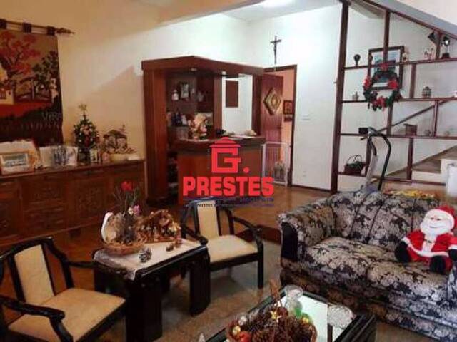 Casa para Venda em Sorocaba - 2