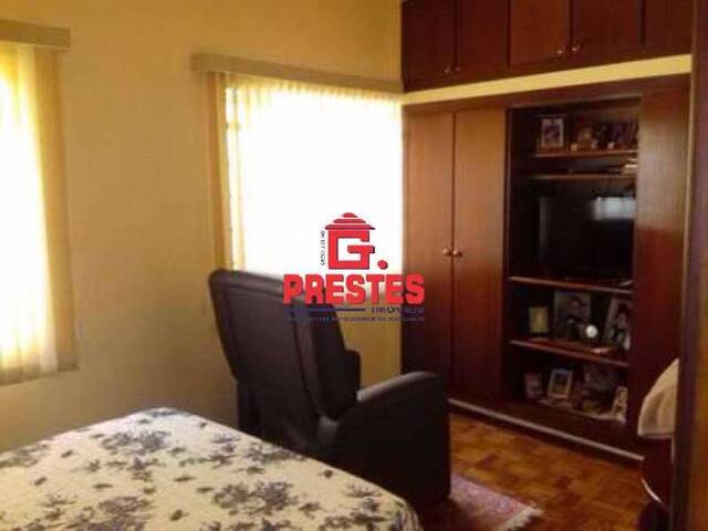 Casa para Venda em Sorocaba - 2