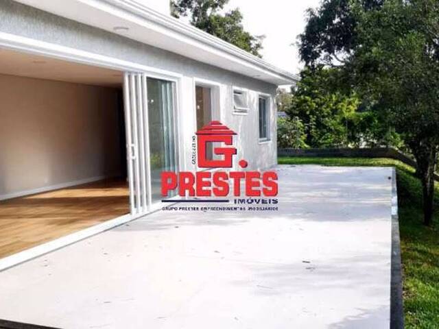 Casa para Venda em Mairinque - 3