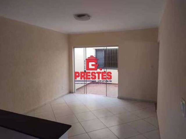 Casa para Venda em Sorocaba - 2