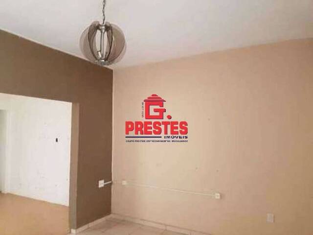 Casa para Venda em Sorocaba - 2