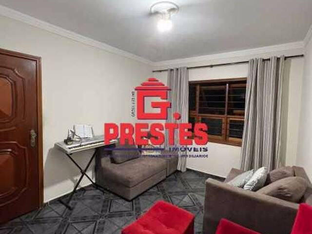 Casa para Venda em Sorocaba - 2