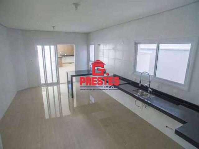 Casa para Venda em Sorocaba - 2