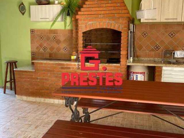 Casa para Venda em Araçoiaba da Serra - 2