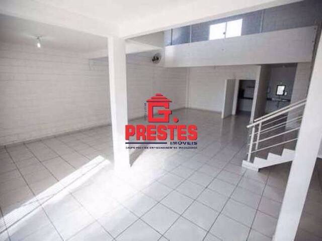 Ponto Comercial para Venda em Sorocaba - 2