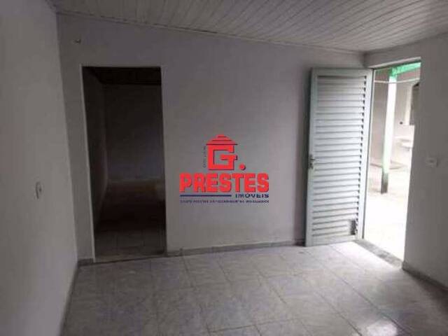 Casa para Venda em Sorocaba - 2