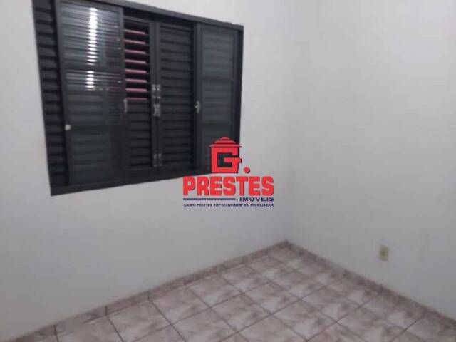 Casa para Venda em Sorocaba - 2