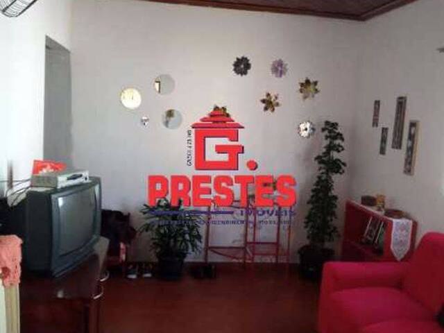 Casa para Venda em Angatuba - 2