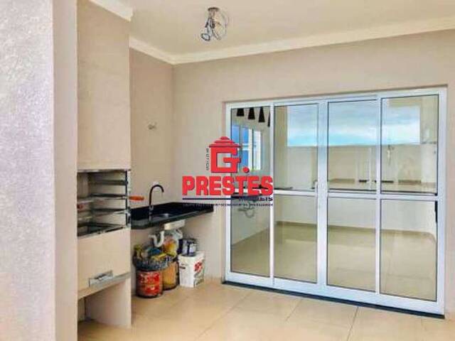 Casa para Venda em Sorocaba - 2