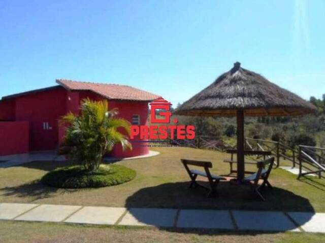 Venda em Campo Largo - Salto de Pirapora