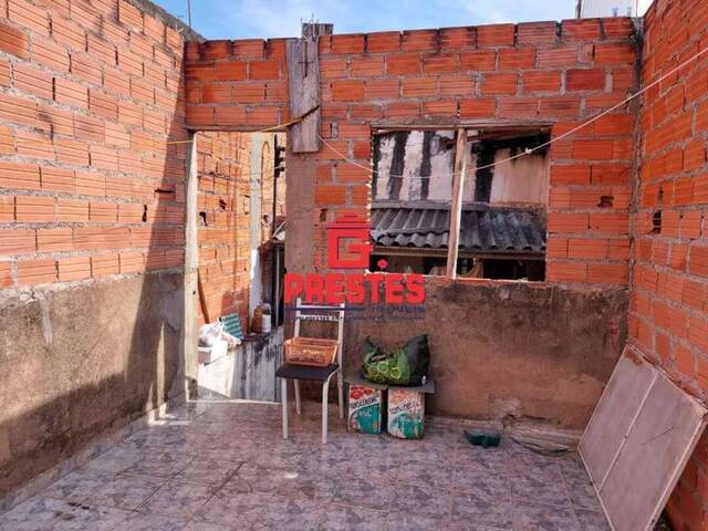 Casa para Venda em Sorocaba - 2