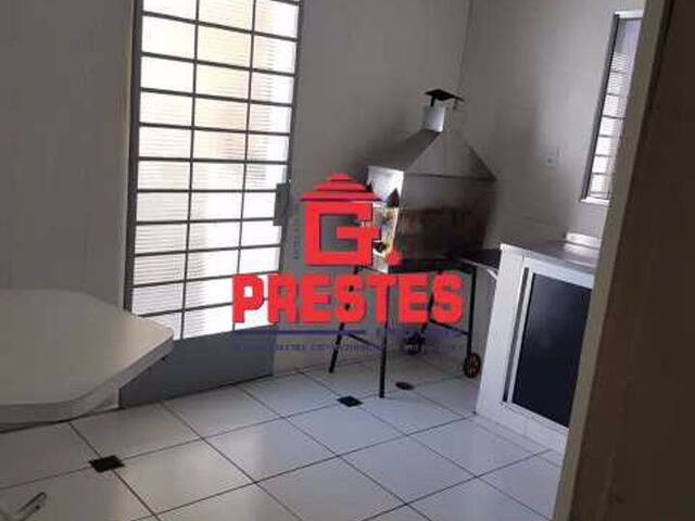 Casa para Venda em Sorocaba - 2