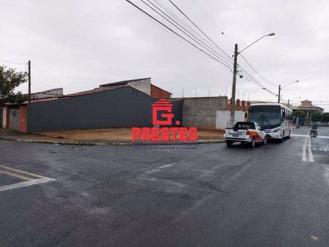 #SA0155 - Sala para Venda em Votorantim - SP - 2