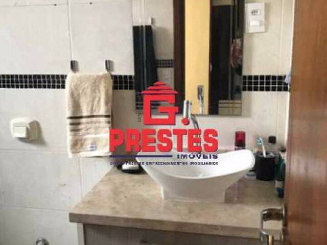 Casa para Venda em Sorocaba - 2