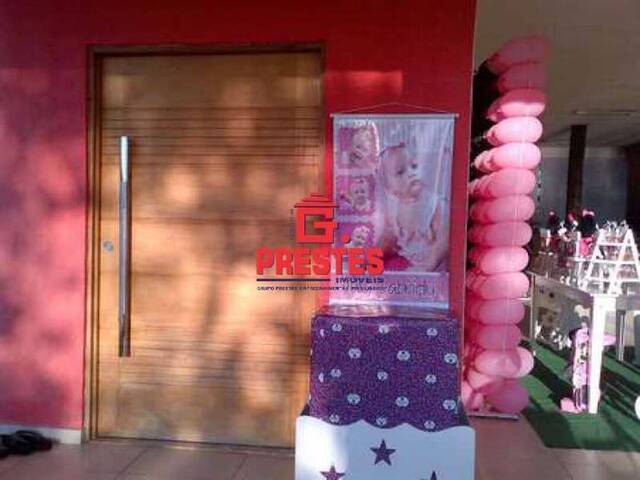 Casa para Venda em Salto de Pirapora - 2