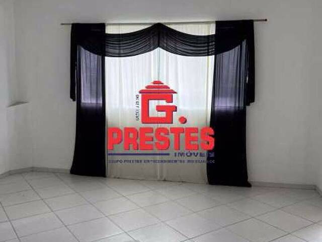 Sobrado para Venda em Votorantim - 4