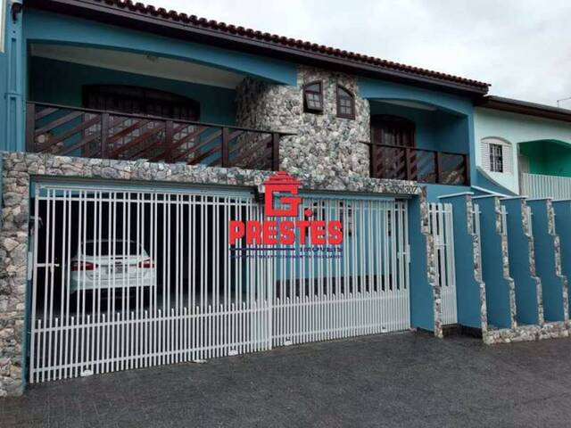 Casa para Venda em Votorantim - 2