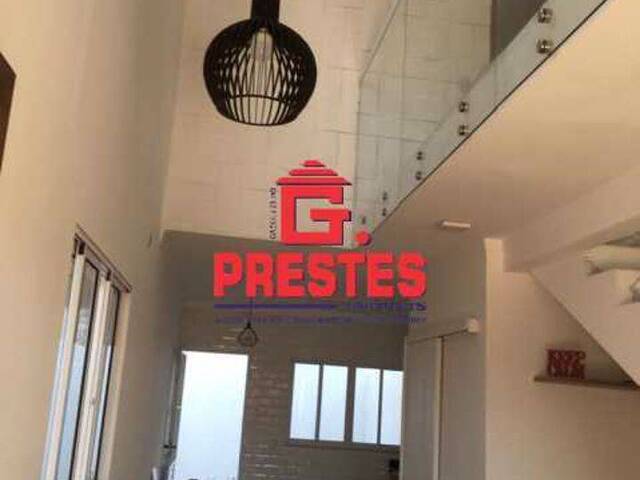 Casa para Venda em Araçoiaba da Serra - 2