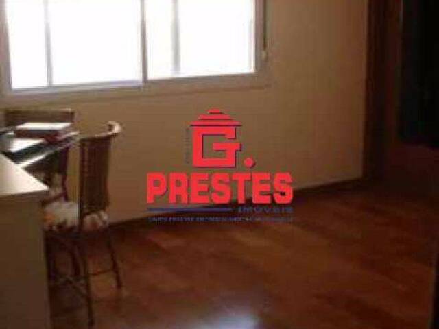 Casa para Venda em Sorocaba - 2