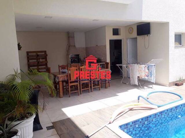 Casa para Venda em Sorocaba - 2