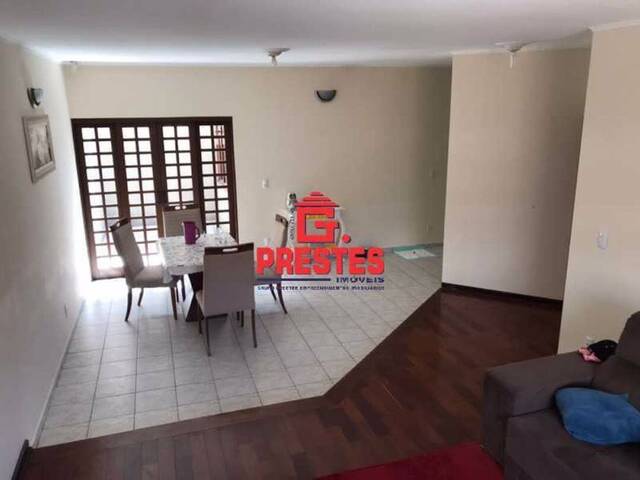 Casa para Venda em Sorocaba - 3